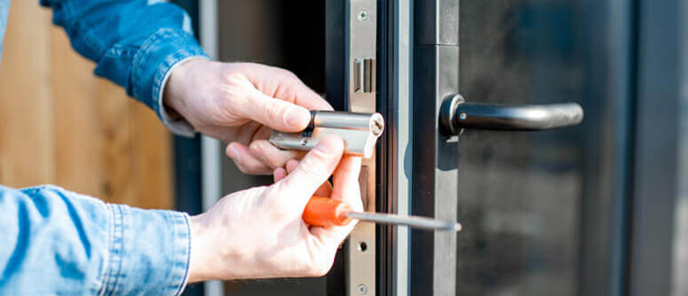 Commercial Locksmith Burbank